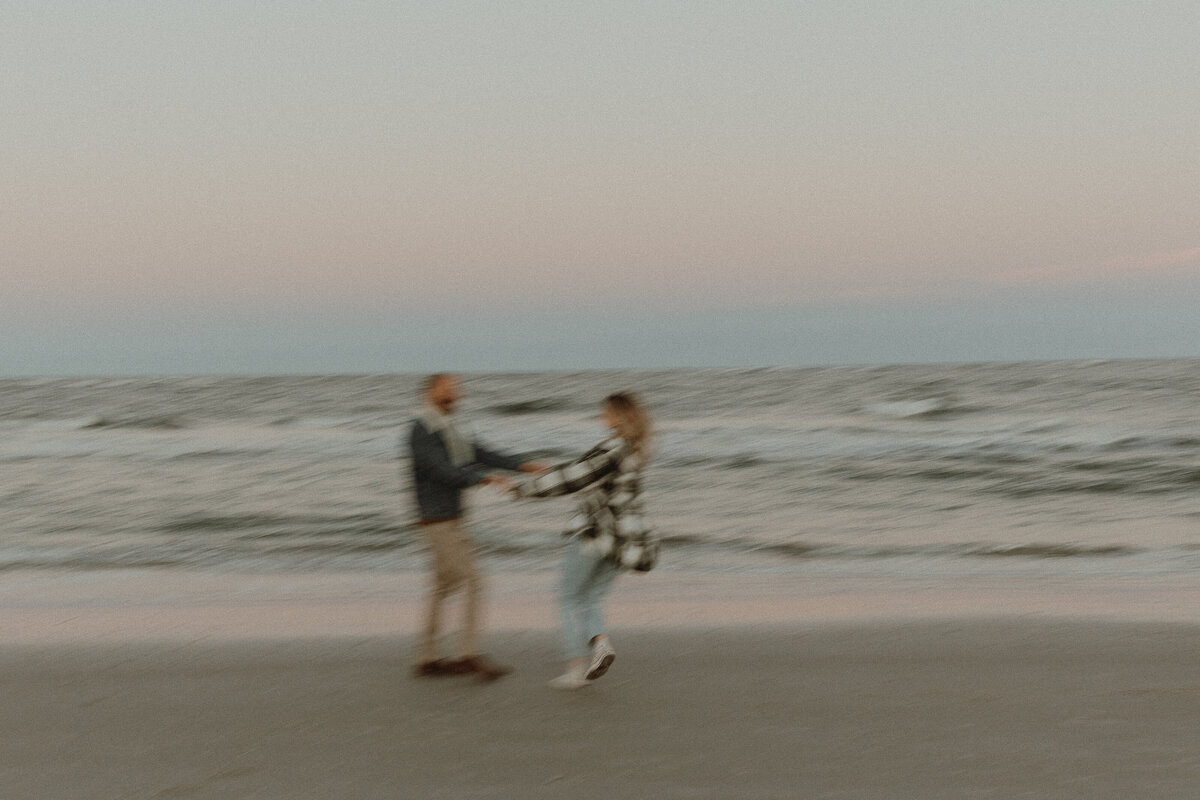 Jacksonville Florida Engagement Session :: Vilano Beach-242