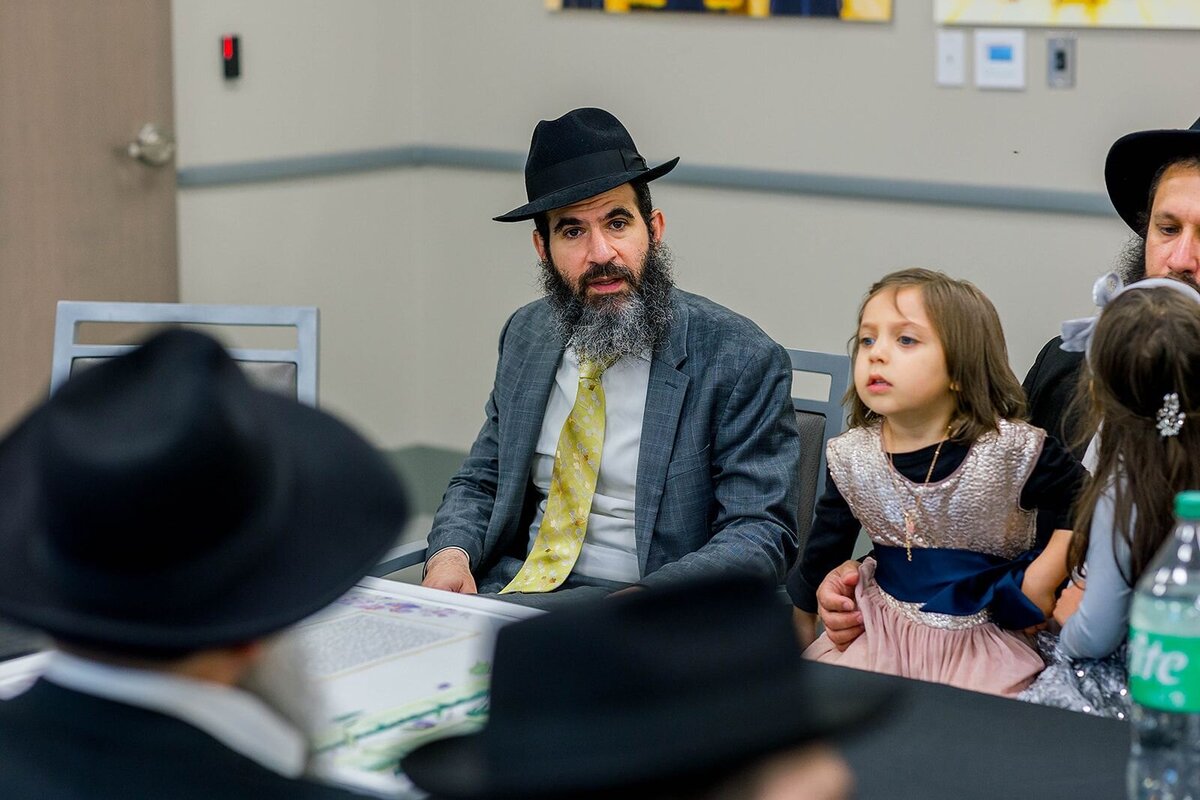Eliana-Melmed-Photography-Chicago-LosAngeles-Jewish-WeddingPhotographer-CarmiKalman-Tisch-00132