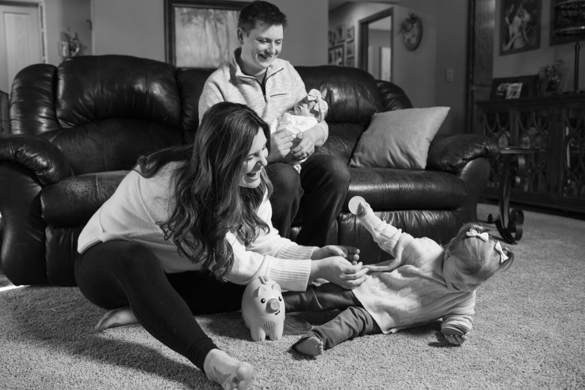 In-Home-Newborn-Photography-in-Milwauee-2