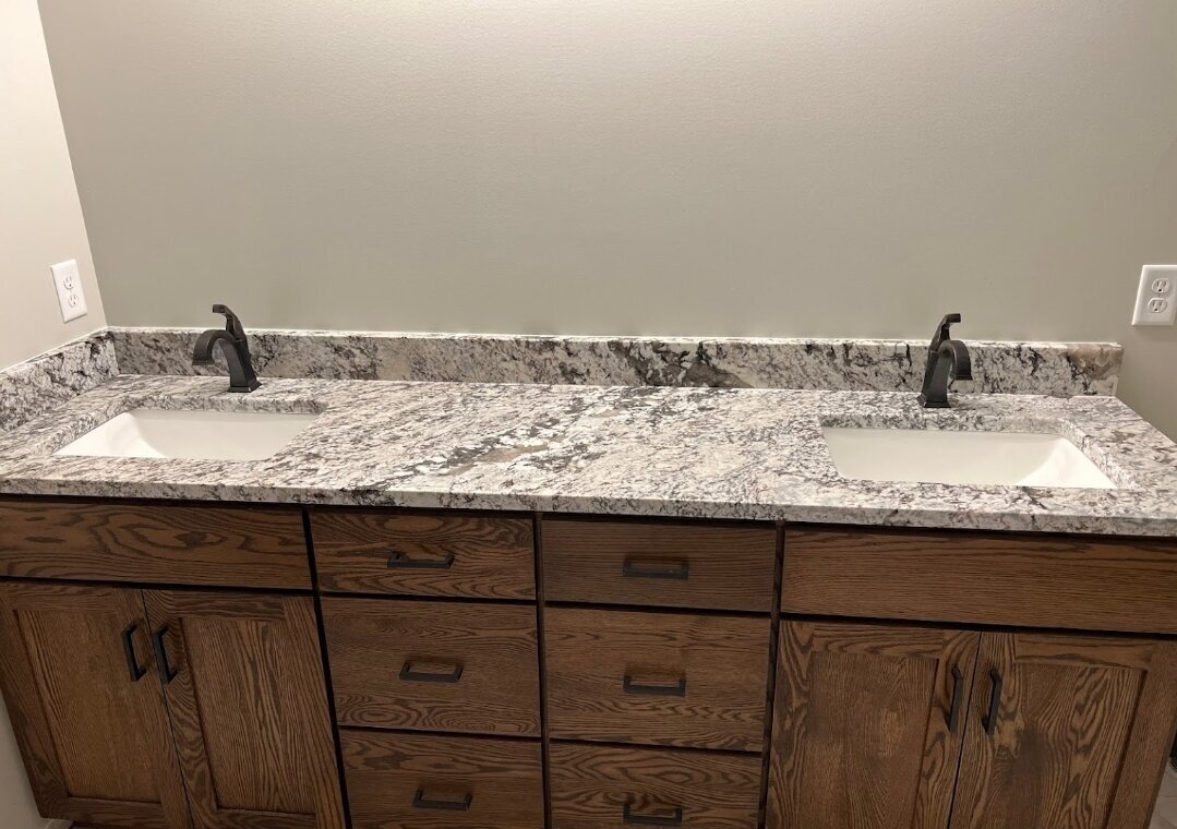 Rochester-Granite-Design-Countertops-148
