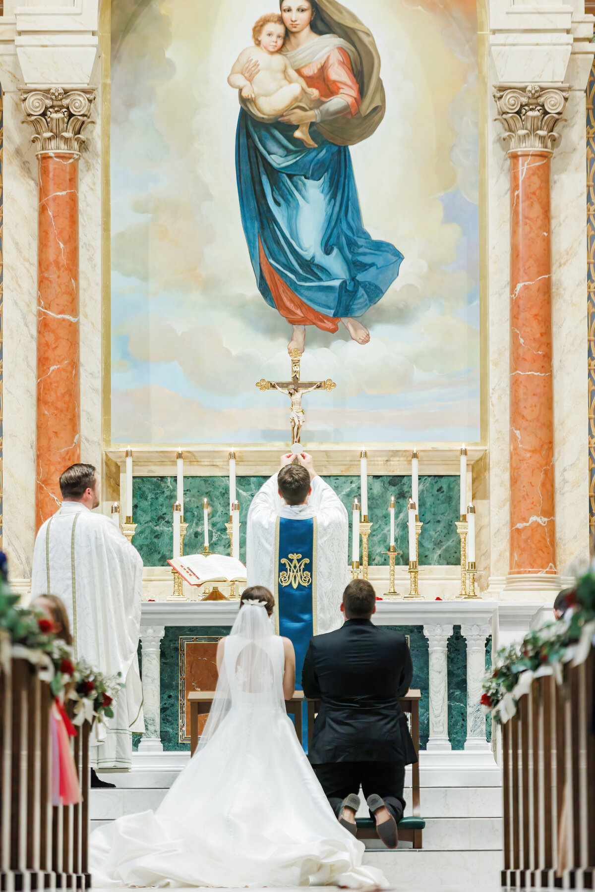 Wisconsin-Catholic-Wedding-Saint-Paul-Student-Center-UW-Madison13