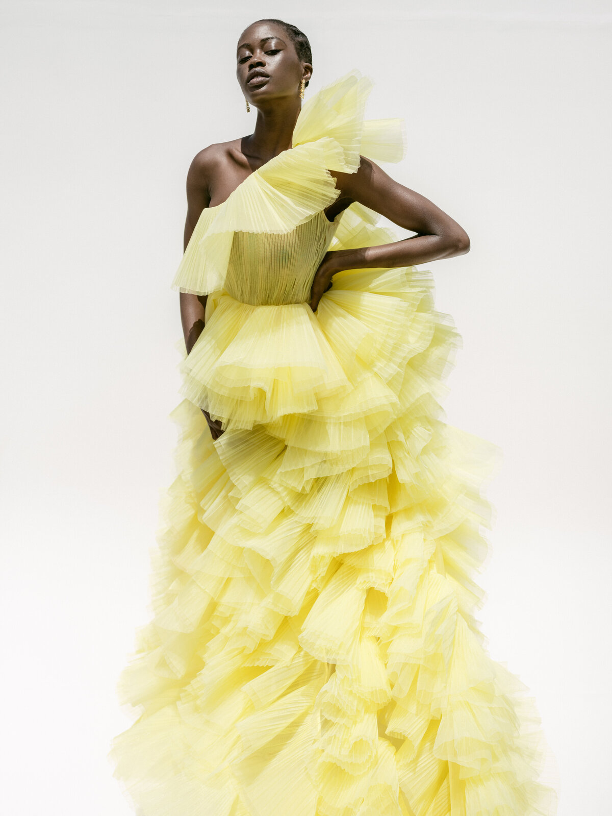 23-KT-Merry-editorial-haute-couture-fashion-georges-hobeika