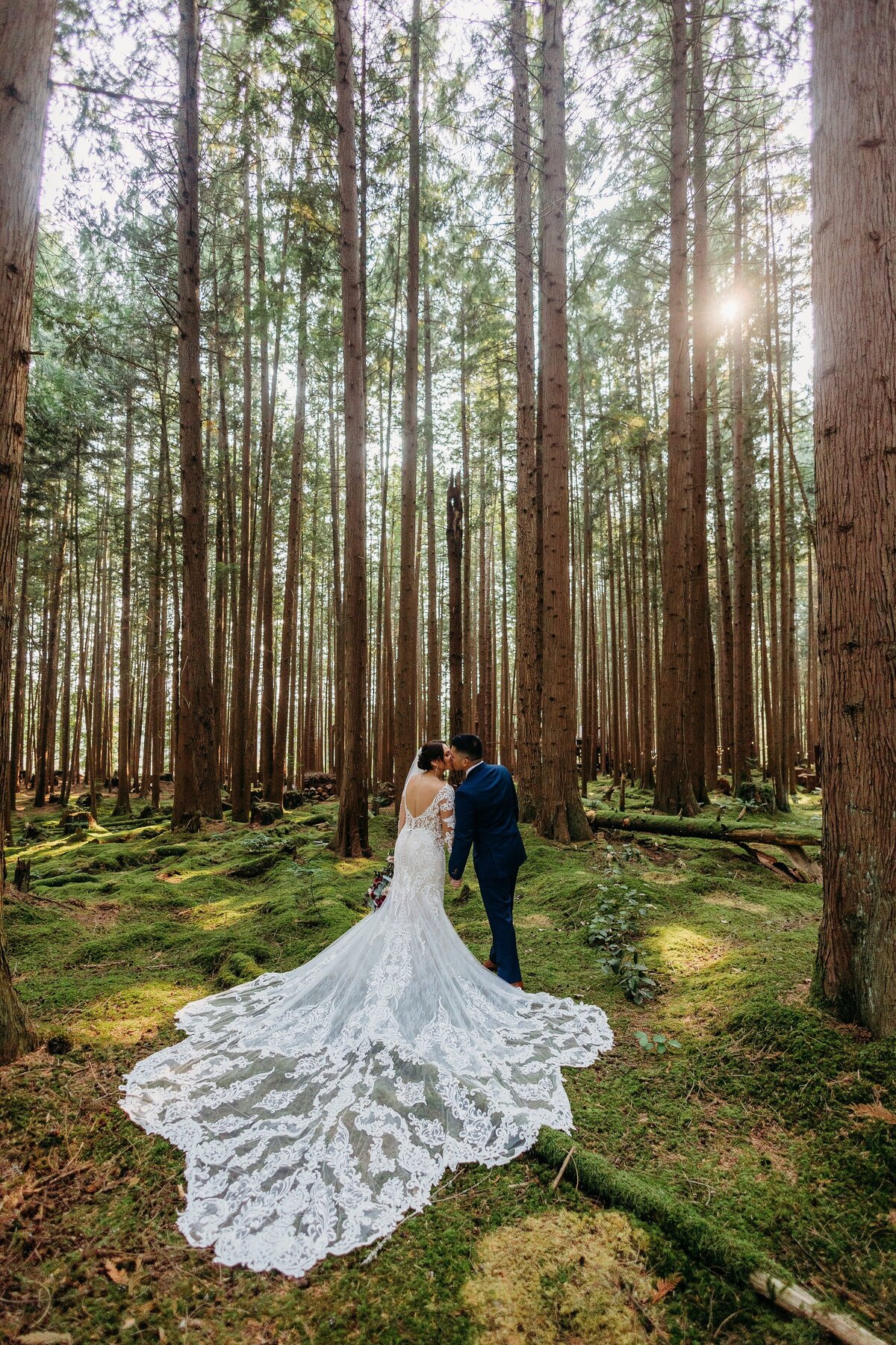 Seattle Wedding Photographer At Emerald Forest004