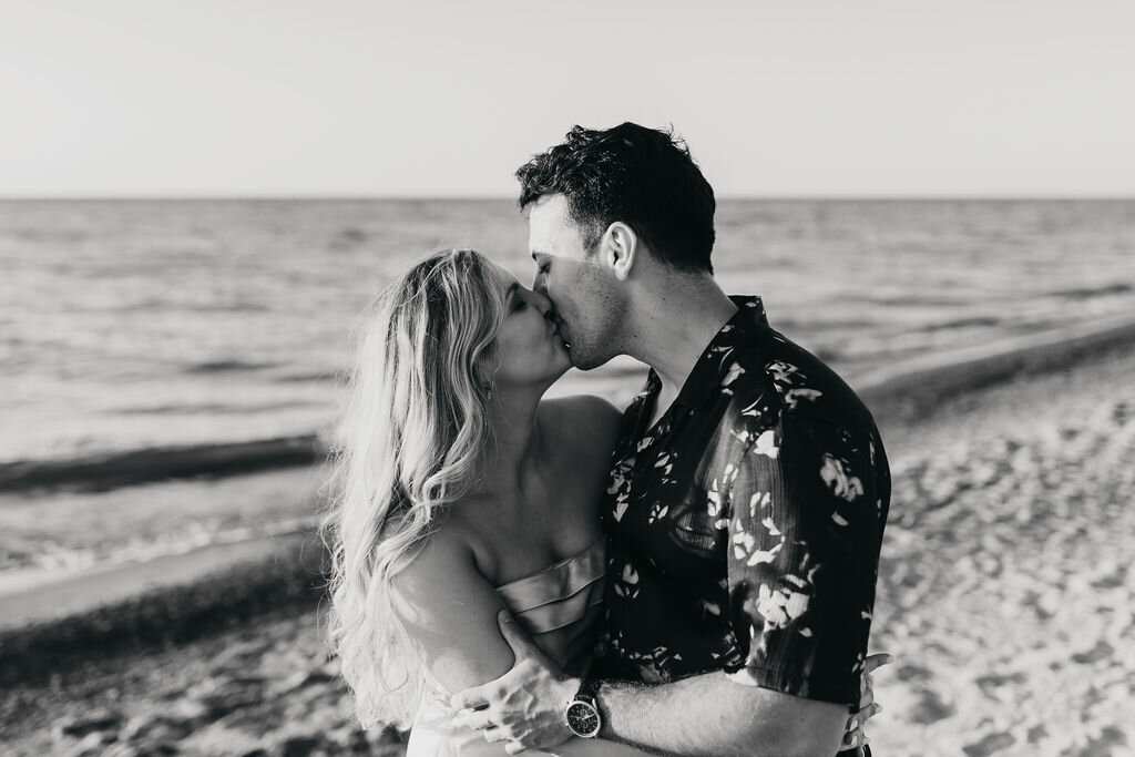 sjb-sarah-jane-bradley-photos-east-coast-philadelphia-new-york-destination-editorial-wedding-photographer-engagement-gallery-101