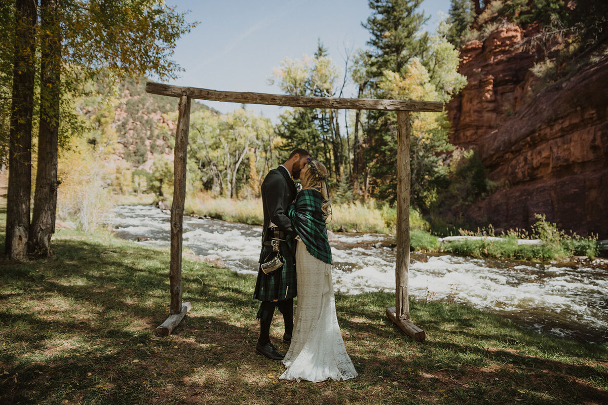 Vilona-Photo-Basalt-Colorado-Wedding-331_websize
