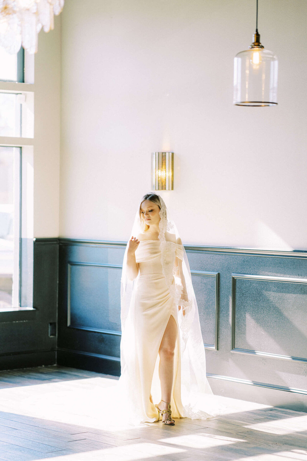 20 Roots Venue Fort Worth Texas Styled Bridal Session Shoot Kate Panza Photography