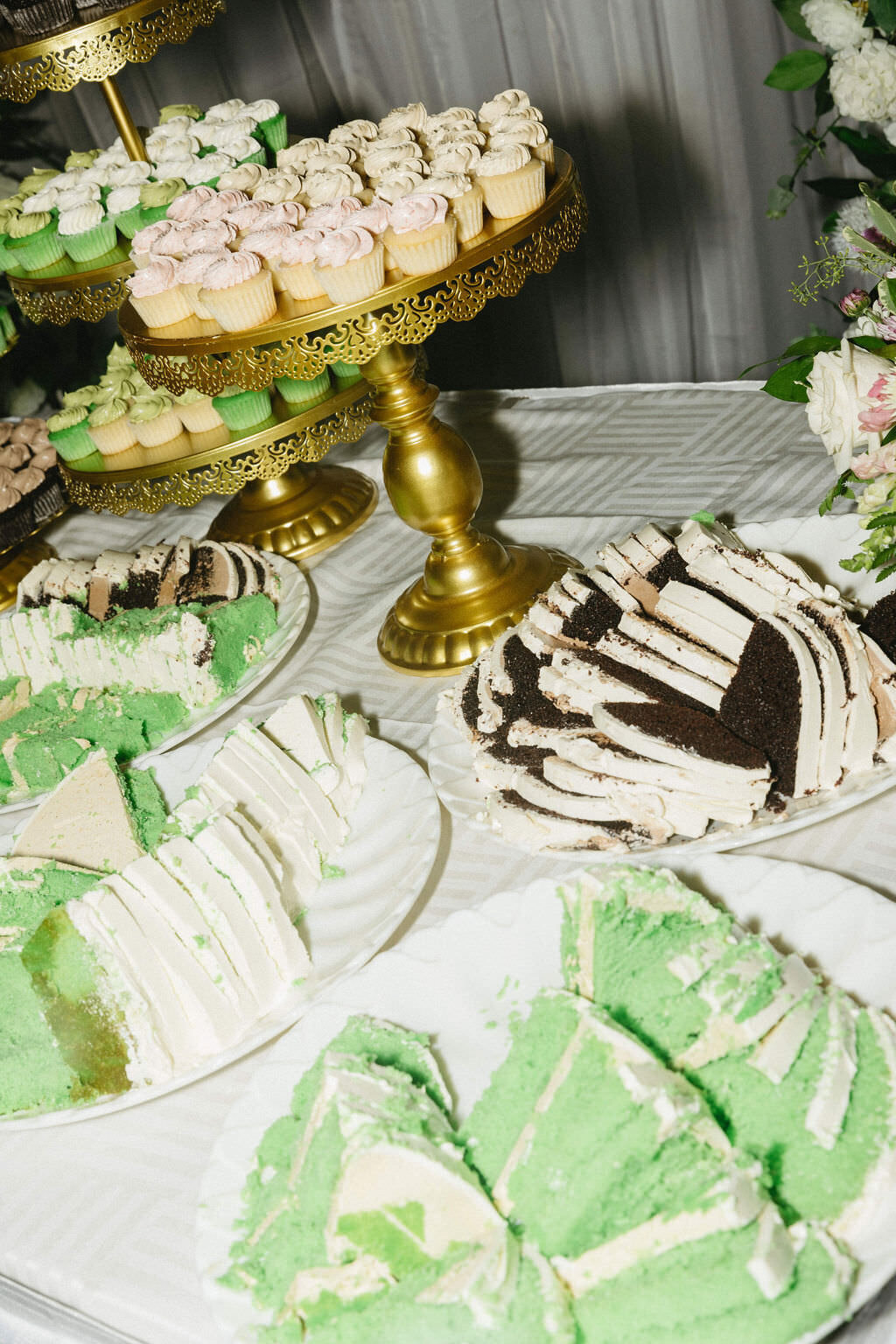 Vogue wedding photographer | Montreal Editorial wedding photographer | luxury moment photography-1222