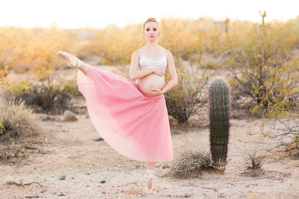pregnant ballerina posing in Phoenix desert