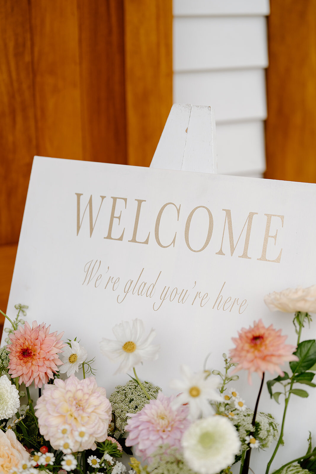 Bee's Blossoms Floral Studio Gold Coast Australia Florist Wedding Event Floral Design Flower Workshops Retail Deliveries Belle Clark Whimsical Romantic Lush Flowers Wedding Bouquets Centerpieces colour-39