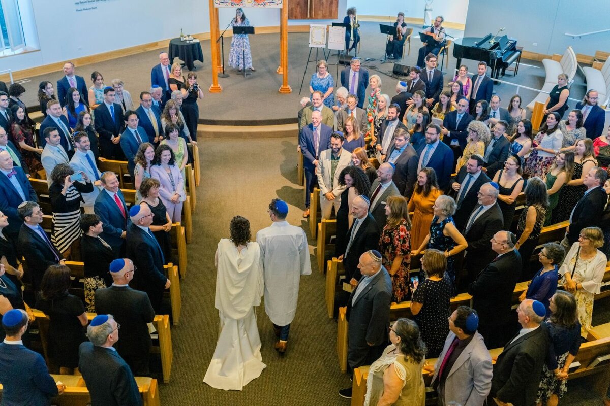 Eliana-Melmed-Photography-Chicago-LosAngeles-Jewish-WeddingPhotography-ShulaNoah-Chuppah-00032