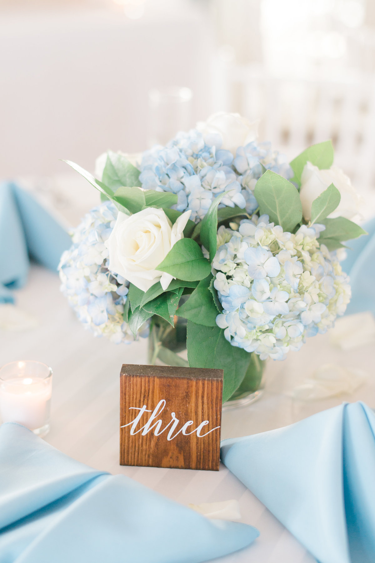 wedding-details-table-photograph