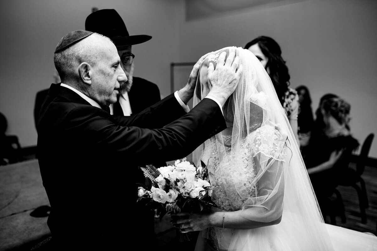 Emotional-Blessing-Rabbi-Miami-Beach-Jewish-Wedding