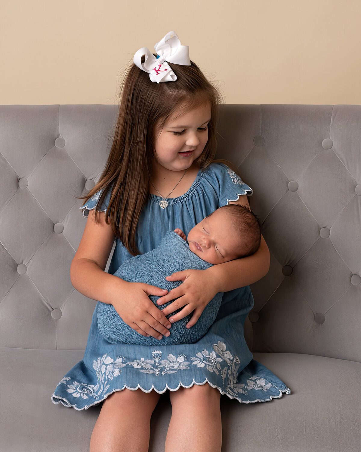Adorable newborn and Sibling Photography in Houston