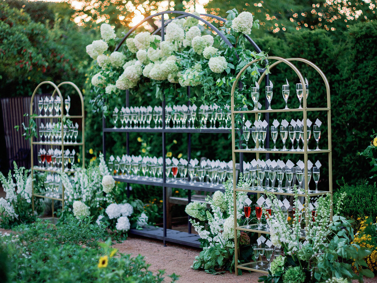 Chicago Botanic Garden_Hydrangea Wedding_47