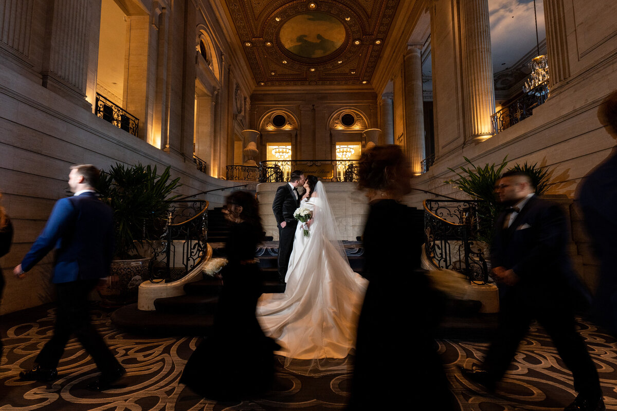 22-Hilton-Chicago-Wedding-Photos-Lauren-Ashlely-Studios