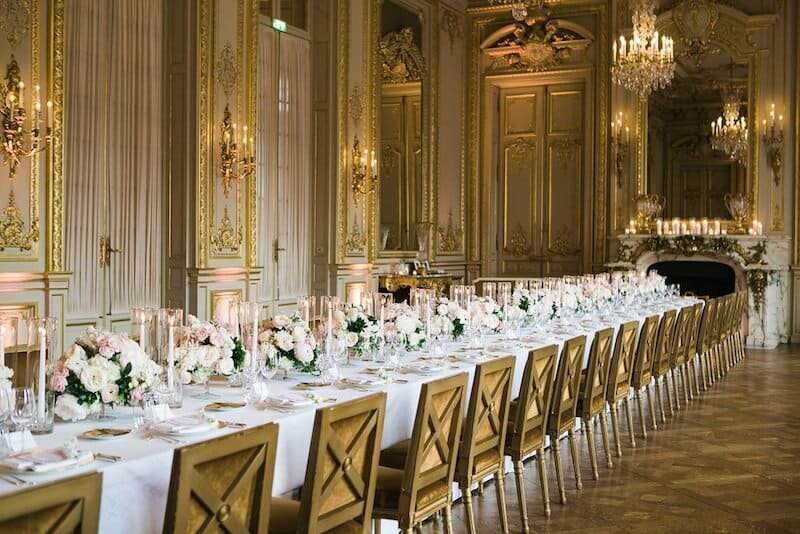 Paris-historic-room-elegant-long-table