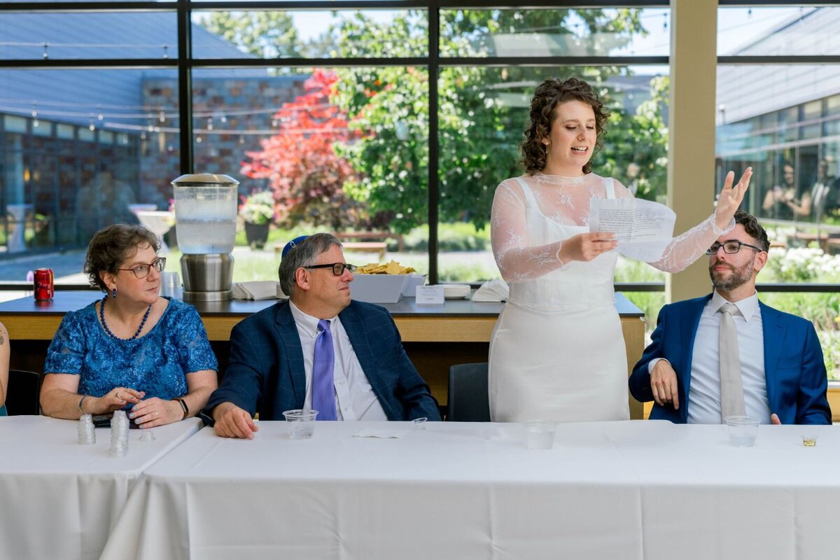 Eliana-Melmed-Photography-Chicago-LosAngeles-Jewish-WeddingPhotography-ShulaNoah-Tisch-00027