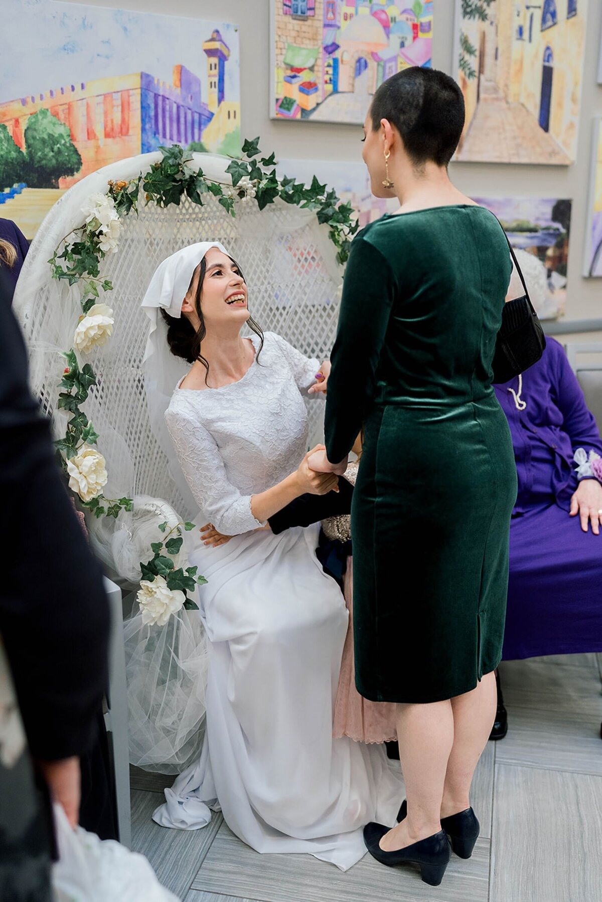 Eliana-Melmed-Photography-Chicago-LosAngeles-Jewish-WeddingPhotographer-CarmiKalman-KabbalatPanim-00008