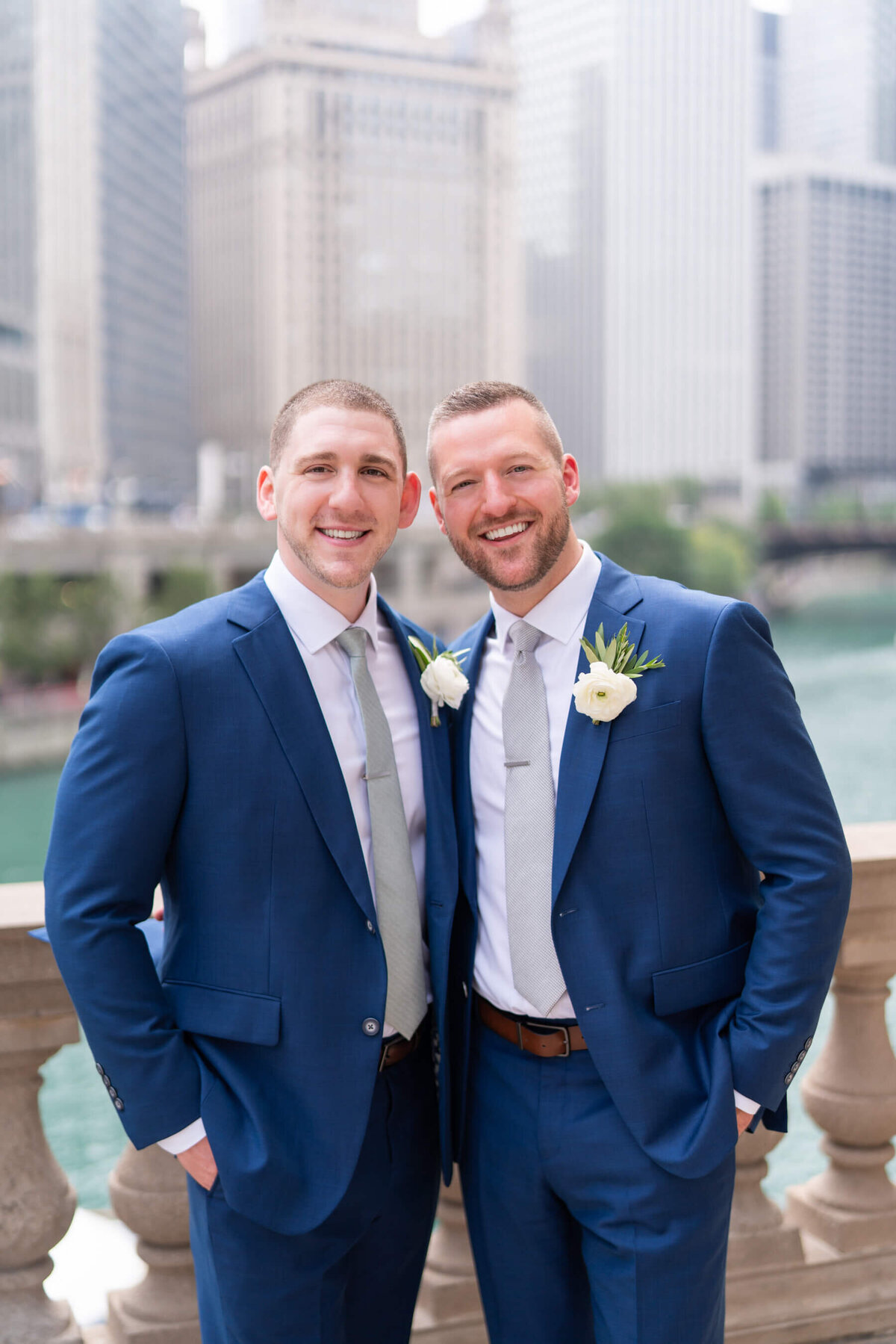 gay-wedding-chicago-chic-two-grooms-wrigley-building-2