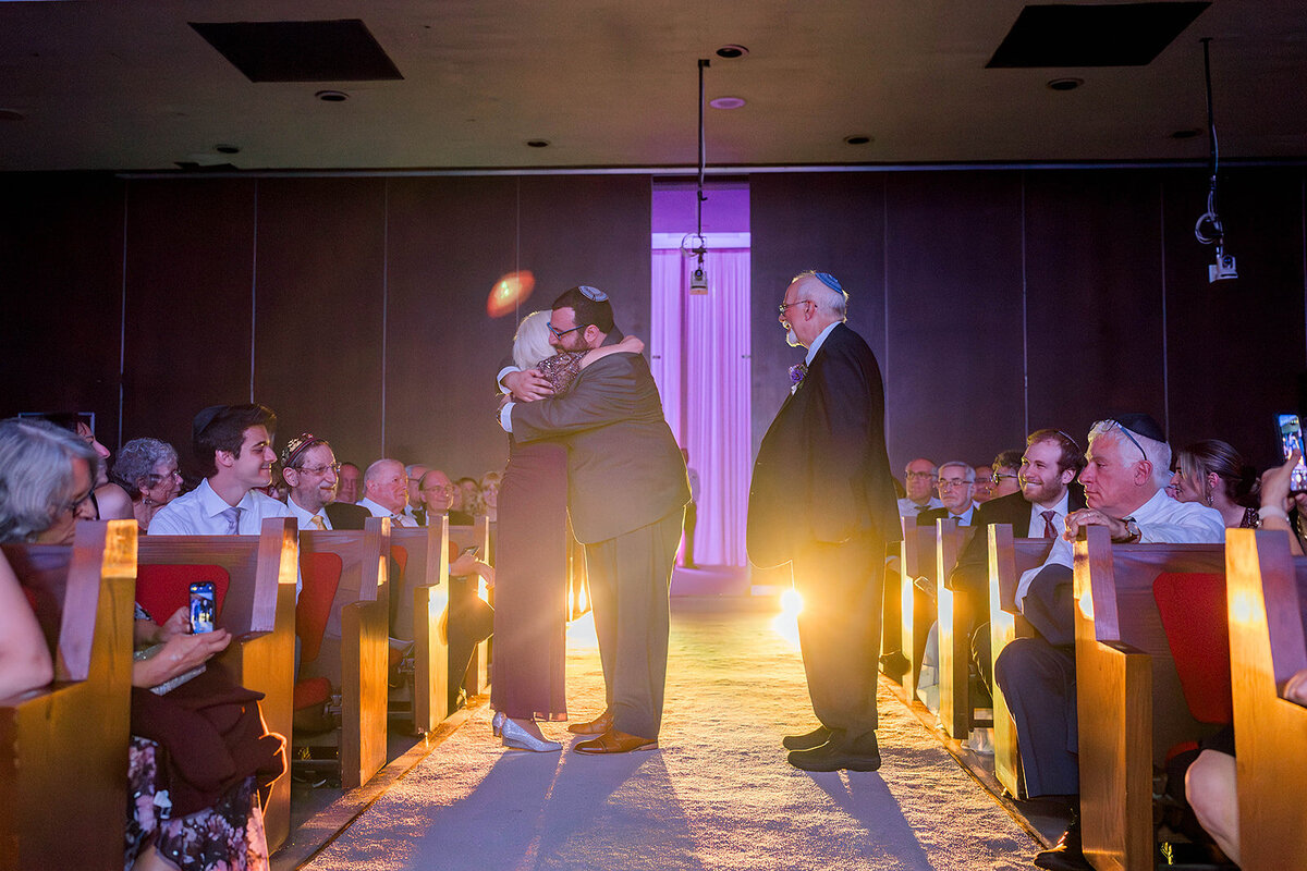 Eliana-Melmed-Photography-Chicago-LosAngeles-Jewish-WeddingPhotography-ElianaSklar-Chuppah-00037