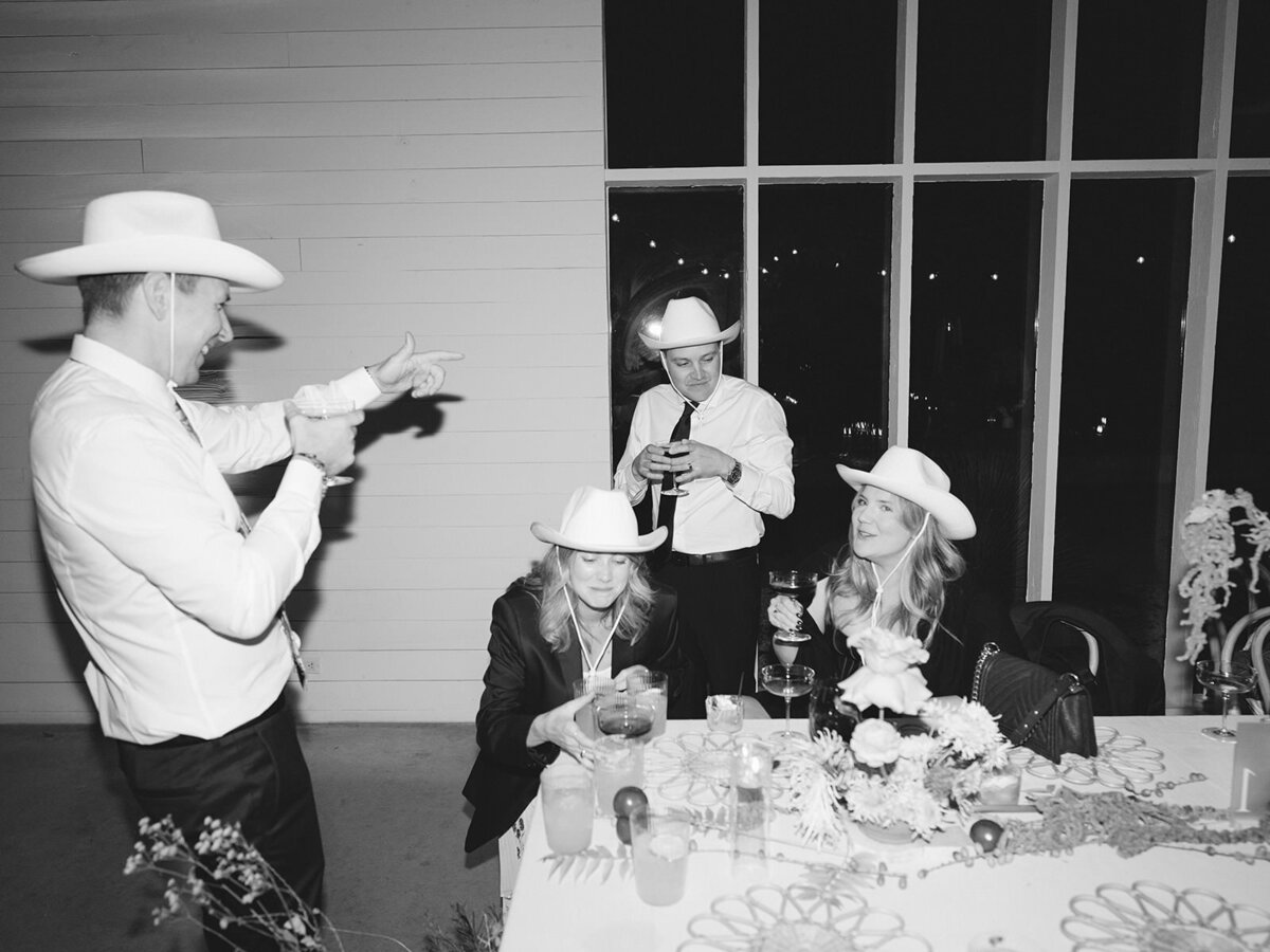 Austin-film-wedding-photographer-prospect-house-RuétPhoto-JenStephen-WeddingCollection-featherandtwine-1664