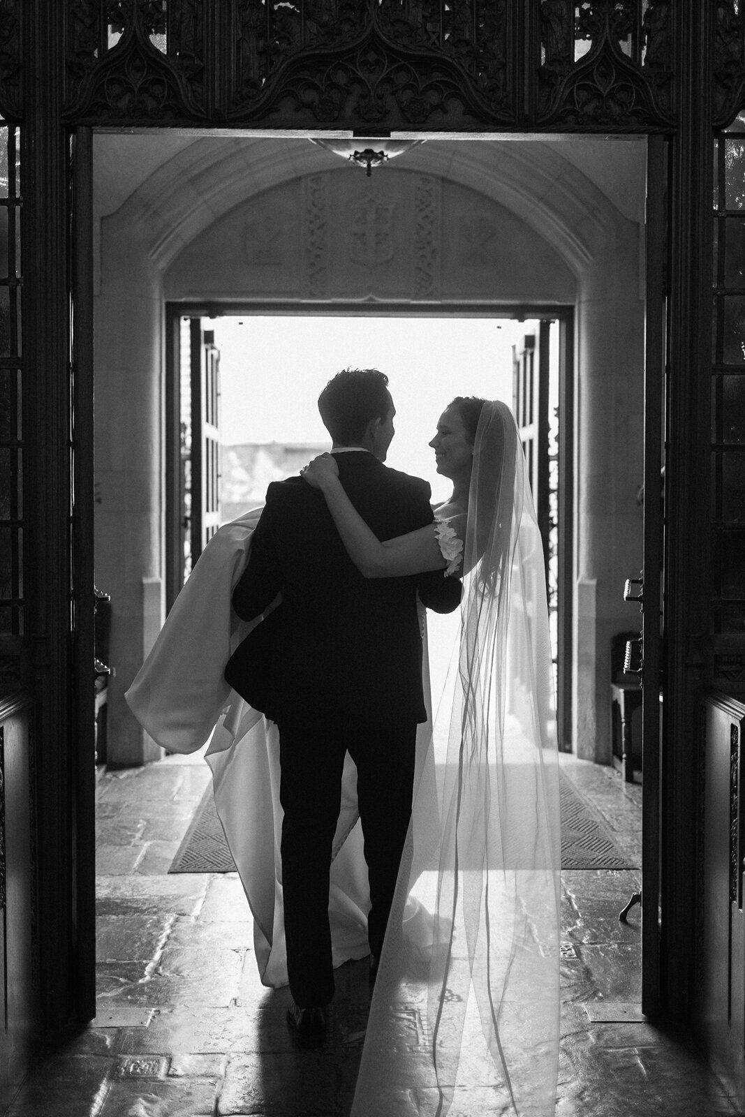 elegant-church-wedding-trinity-lutheran-detroit