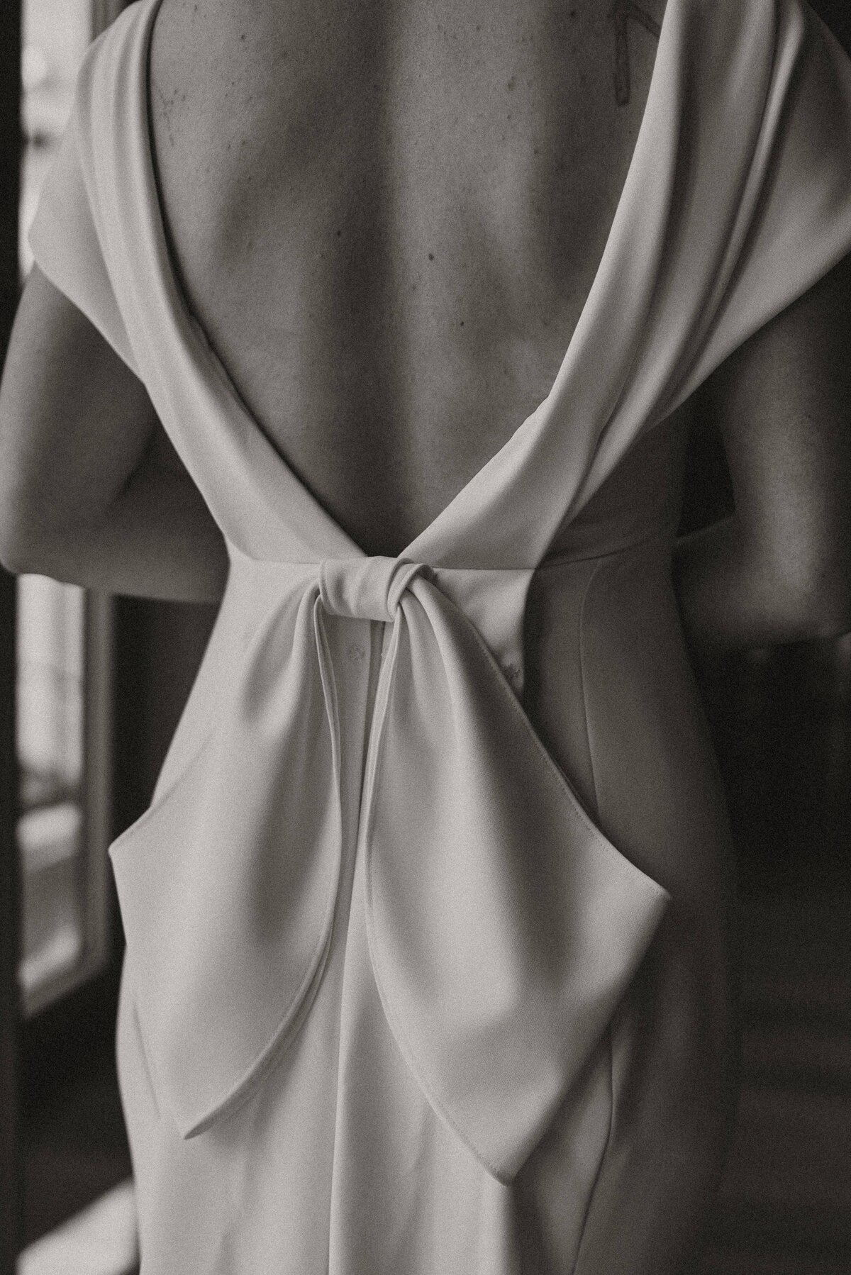 Event-Planning-DC-Wedding-Westin-Georgetown-Hotel-jewelsy-photography-dress-back