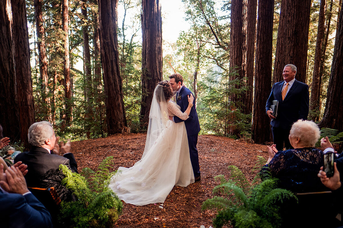 Sequoia-Retreat-Center-Romantic-Woodland-Wedding-21