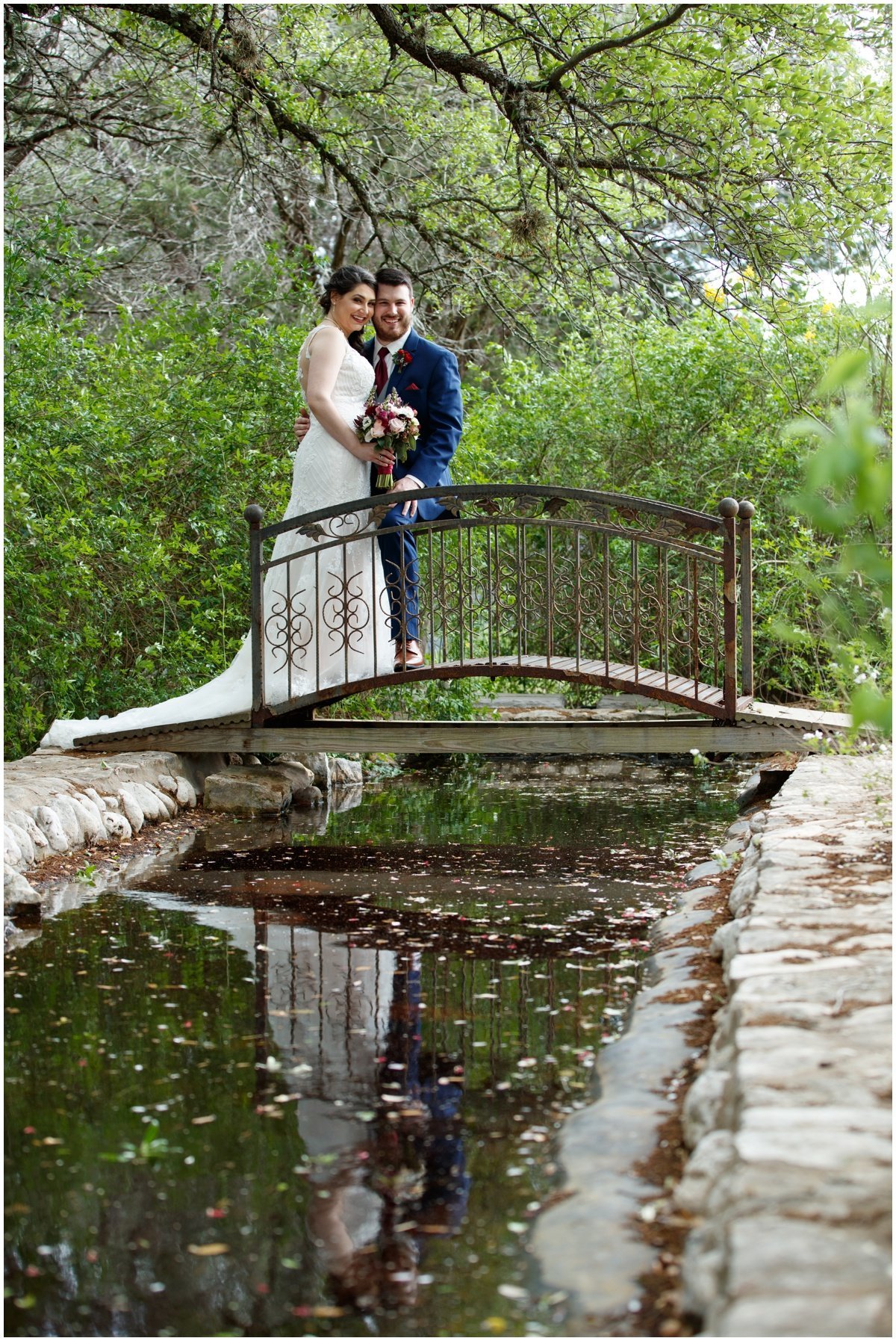 austin wedding photographer antebellum oaks wedding photographer bride groom on bridge