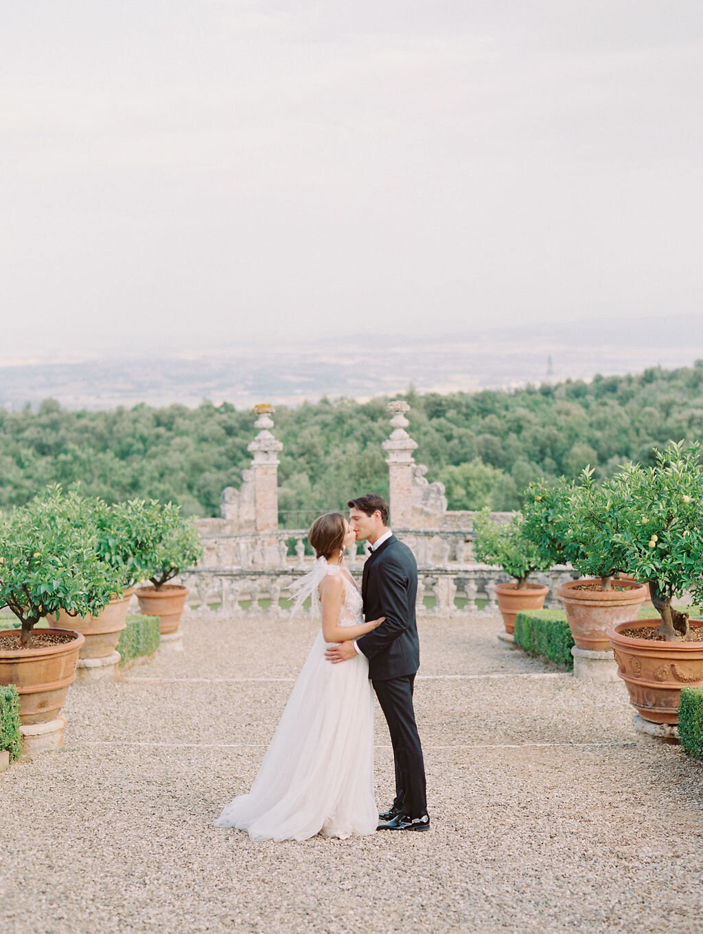 Trine_Juel_hair_and_makeupartist_wedding_Italy_Castello_Di_CelsaQuicksallPhotography_CastelloDiCelsa0442