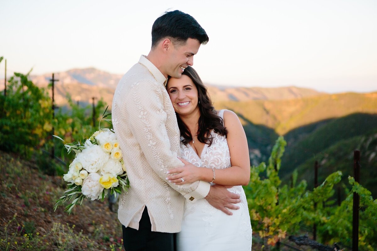 Malibu Solstice Vineyard intimate wedding photos