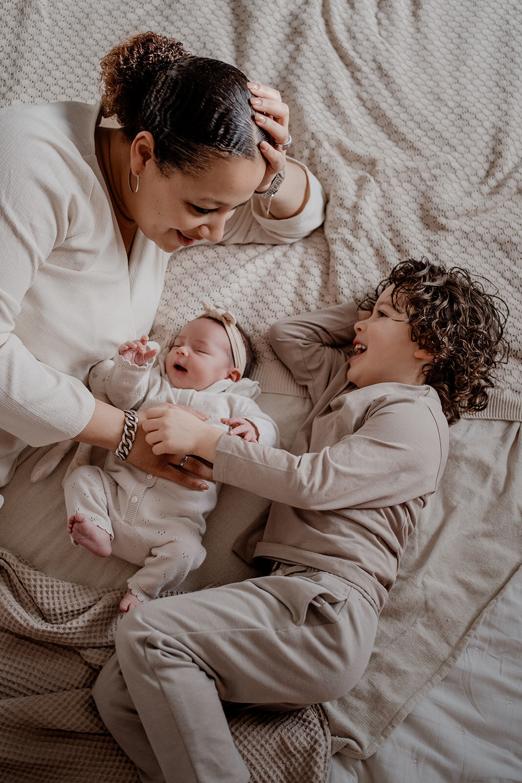 2025 Newbornshoot Lois Leukfotografie bewerkt-40