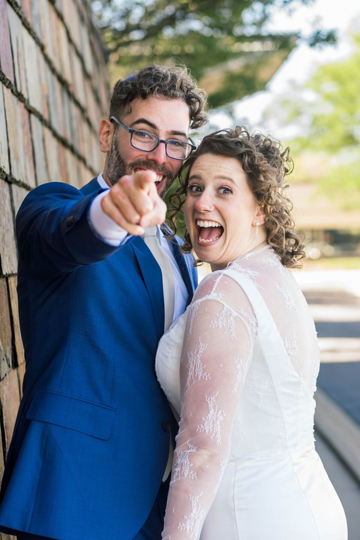 Eliana-Melmed-Photography-Chicago-LosAngeles-Jewish-WeddingPhotography-ShulaNoah-CouplesPortraits-00040