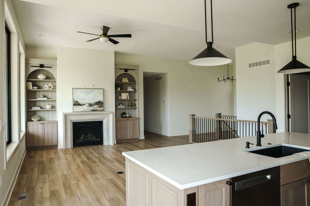5306-Livingroom-Urbandale-Central-Iowa-Custom-Home-JRL-Builders-3F1A2781