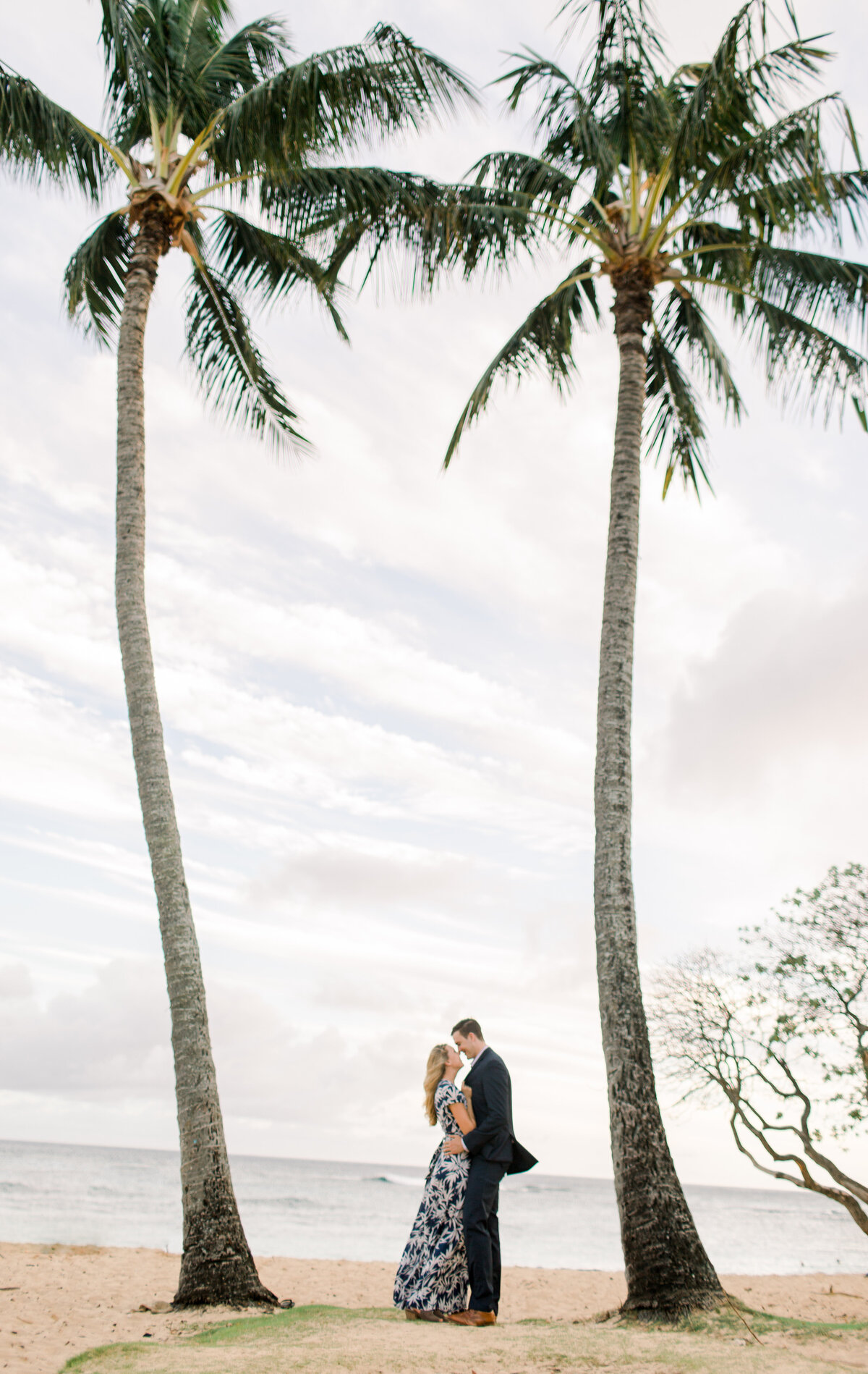 hawaii-engagement-photography