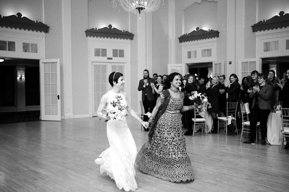 Twin-Cities-wedding-photographers-Laura-Alpizar-63