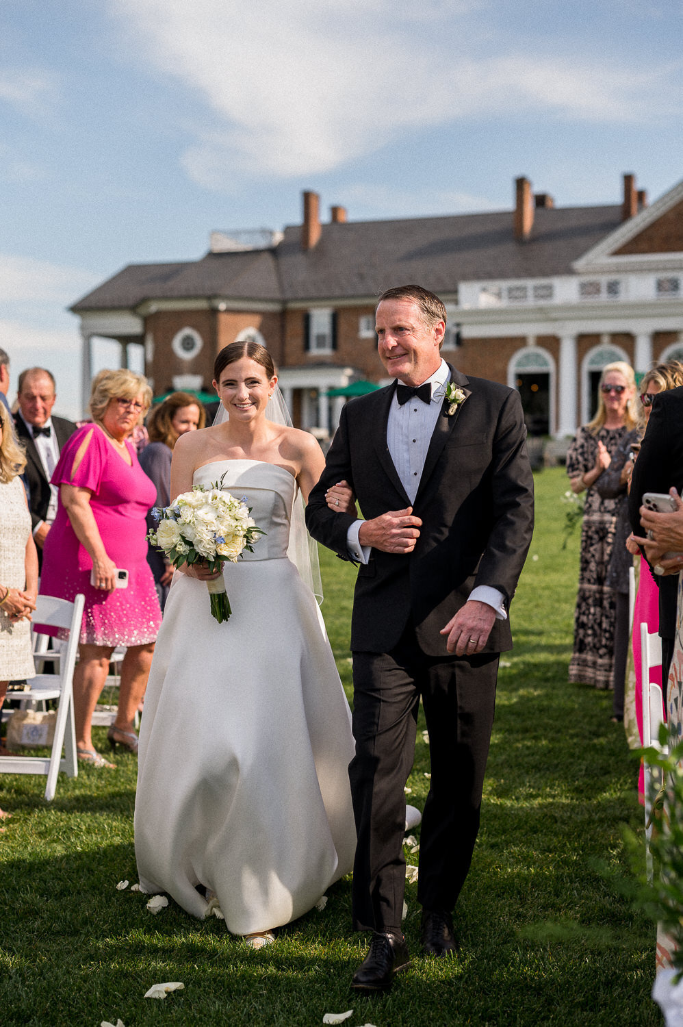 Farmington Country Club Wedding Photographer - Hunter and Sarah Photography-22