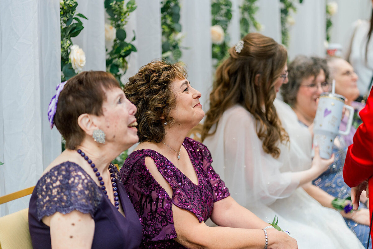 Eliana-Melmed-Photography-Chicago-LosAngeles-Jewish-WeddingPhotography-KabbalatPanim-00013