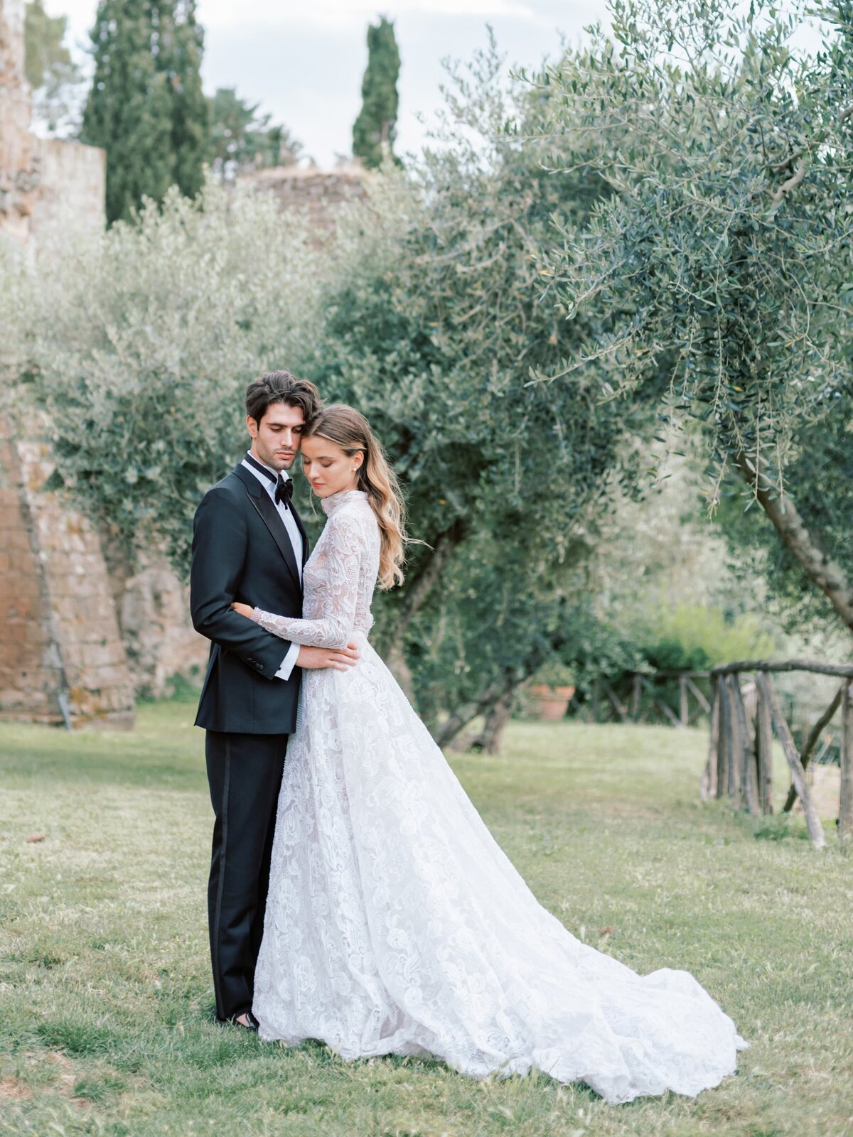 la-badia-di-orvieto-italy-wedding-photographer-306