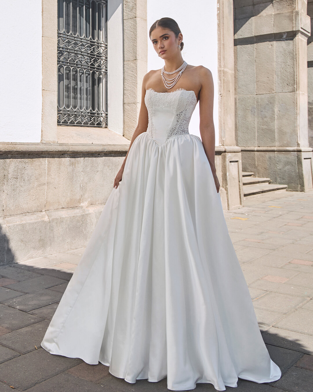 LA25262-Tiriana-(1) (1)
