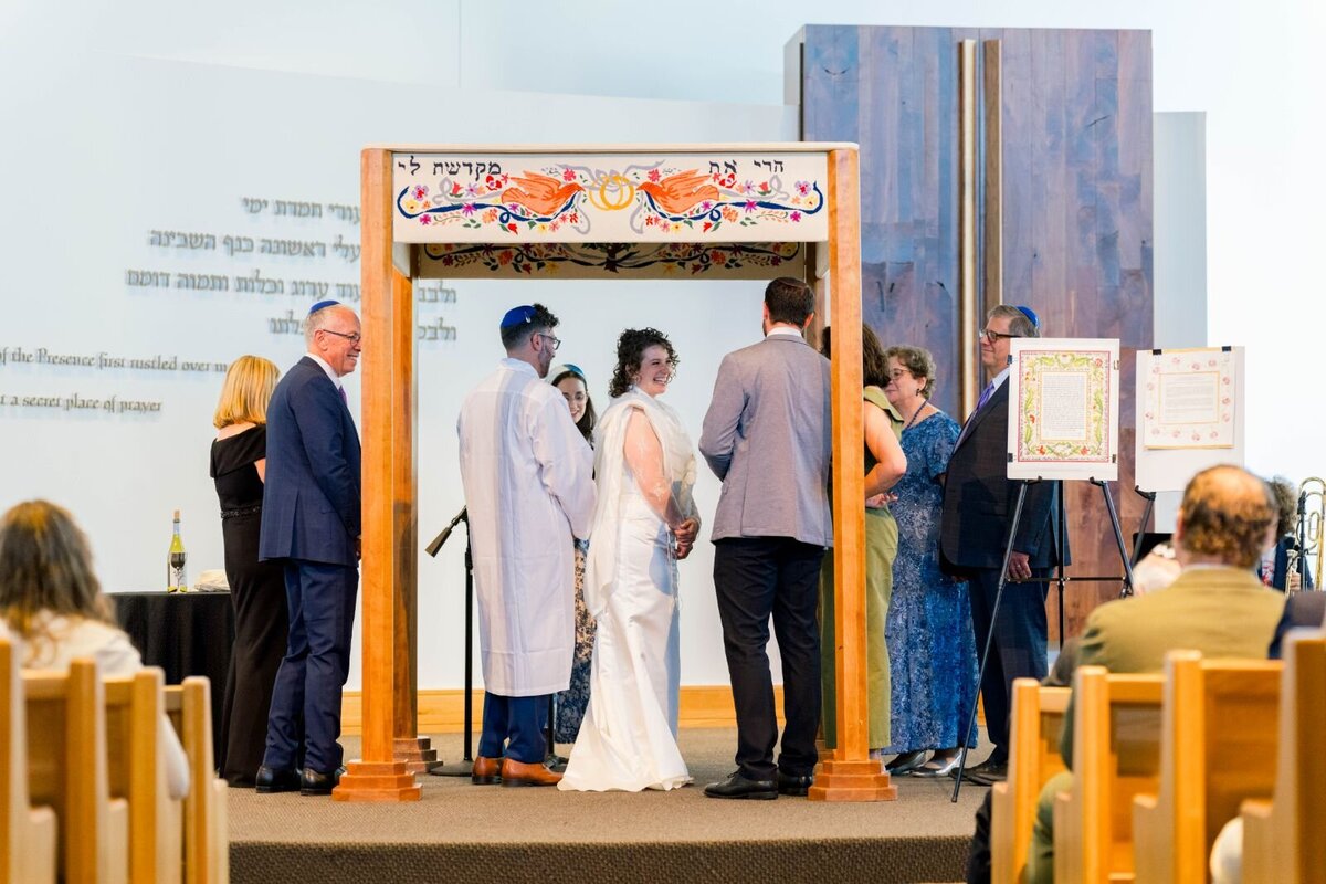 Eliana-Melmed-Photography-Chicago-LosAngeles-Jewish-WeddingPhotography-ShulaNoah-Chuppah-00268