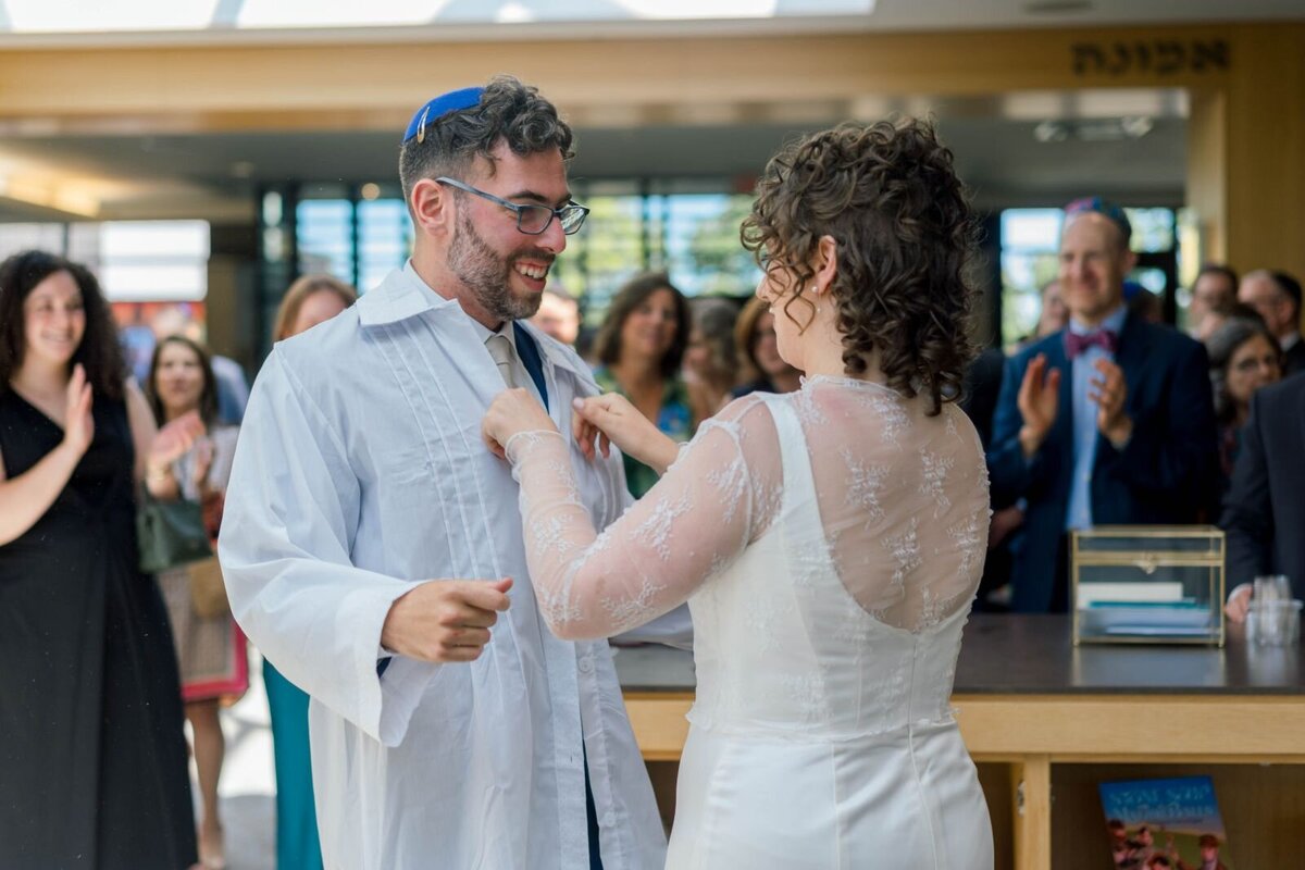 Eliana-Melmed-Photography-Chicago-LosAngeles-Jewish-WeddingPhotography-ShulaNoah-Tisch-00231