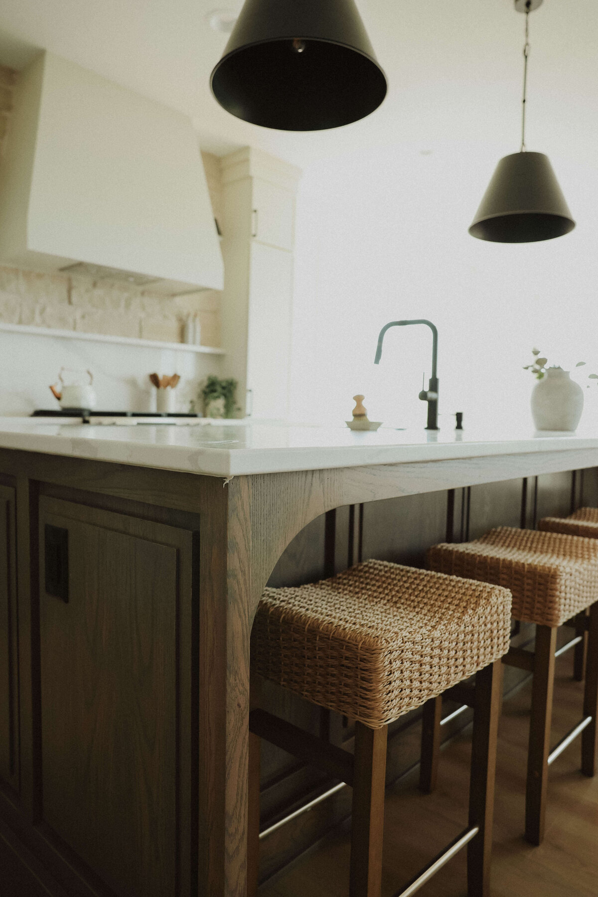 3034-Kitchen-Grimes-Central-Iowa-Custom-Home-JRL-Builders-3F1A2077