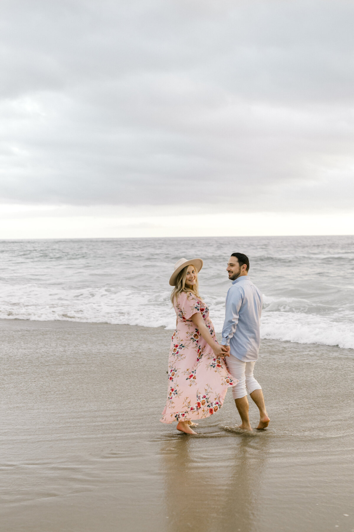 victoria_beach_oc__maternity_photo-240