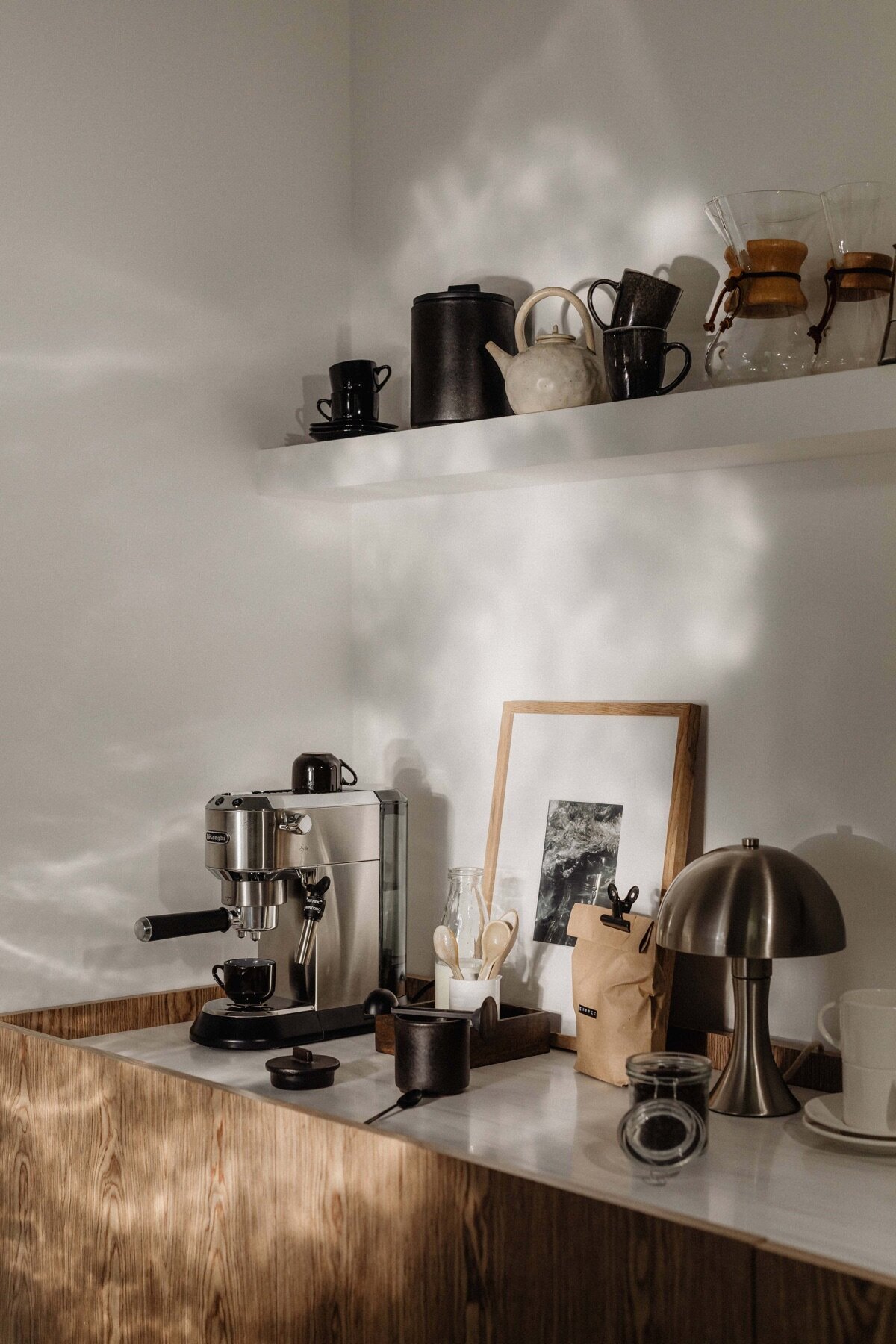 kaboompics_cafecore-free-stock-photos-coffee-bar-styling-coffee-station-pinterest-predictions-2024-35521