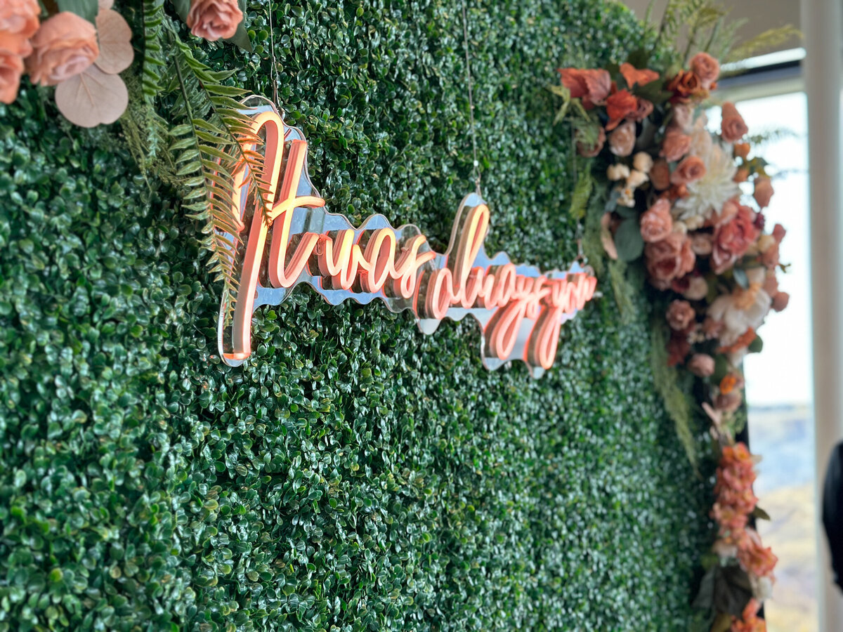 It was always you sign from Love In Bloom, neon sign decor rentals based in Lethbridge, AB. Featured on the Brontë Bride Vendor Guide.