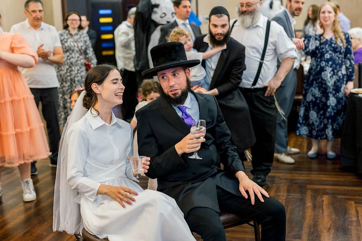 Eliana-Melmed-Photography-Chicago-LosAngeles-Jewish-WeddingPhotographer-CarmiKalman-Shtick-00006