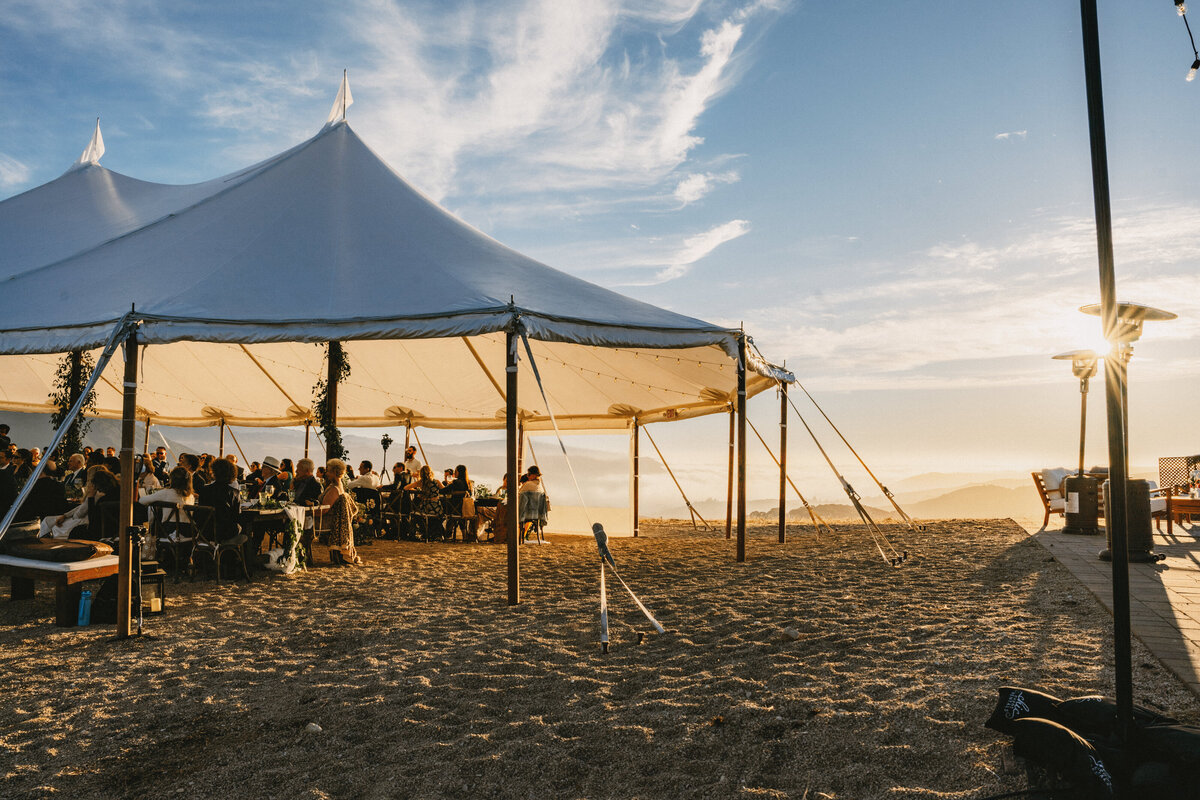 Tent at wedding at Albatross Ridge