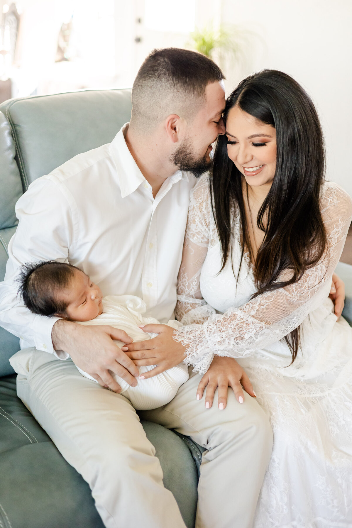 dallas-in-home-newborn-photographer-lifestyle-and-posed-5