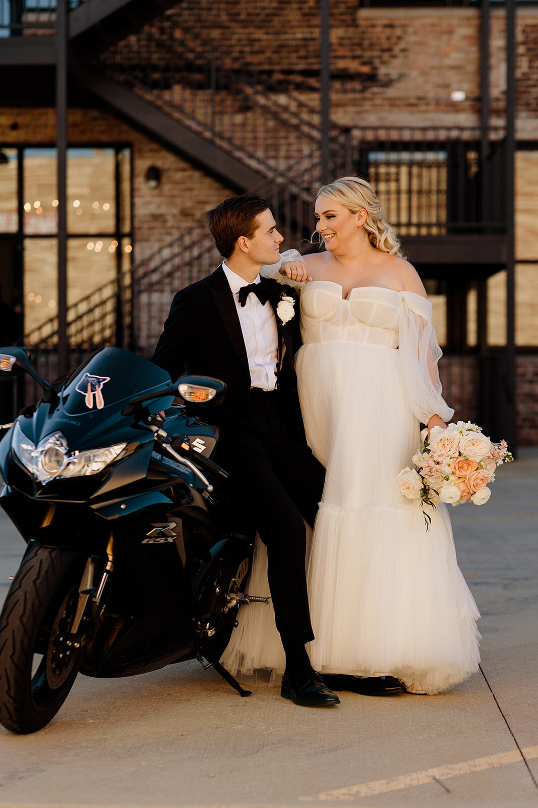 Chicago-comapny251-wedding-motorcycle-2